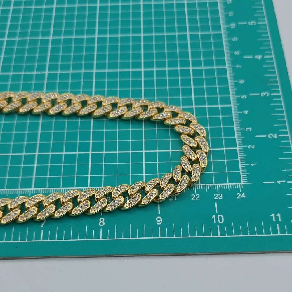 Chic Gold and Silver Women's Necklace